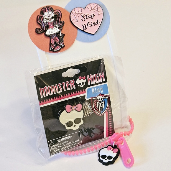 🍨Monster High bundle - Picture 1 of 8